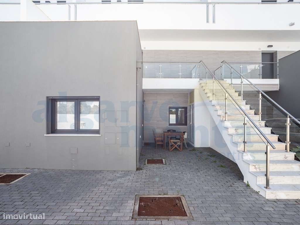 Apartamento T2 em Condomínio Privado - Perto da Praia da Manta Rota-27