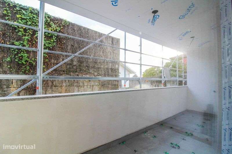 Apartamento T1 novo e moderno com Varanda - Grande imagem: 5/7