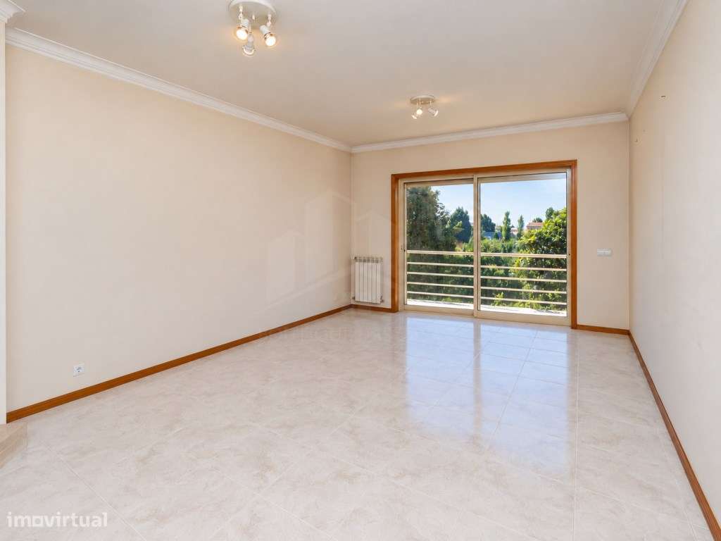 T2 - Santa Marinha - Box Fechada-6