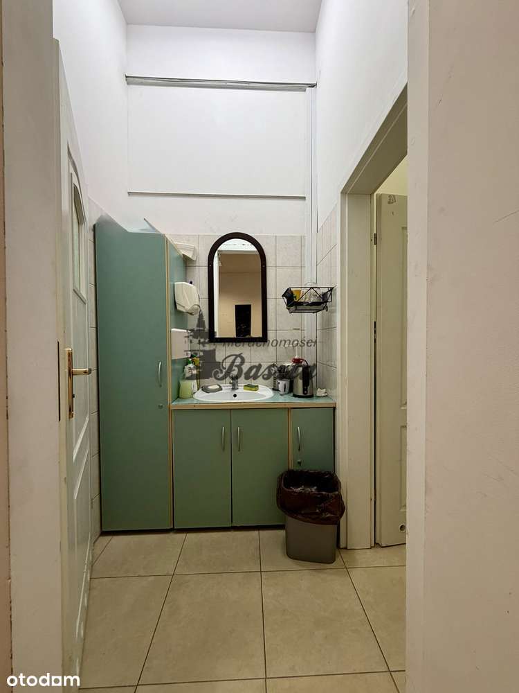 Niezależny lokal biurowo-usługowy, ze sceną. - Pełny obrazek: 4/5