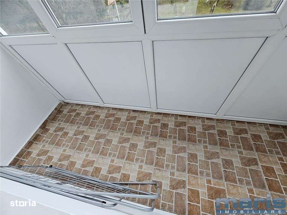 Apartament 3 camere etaj 2 zona 22 Dec. - UMFST-5