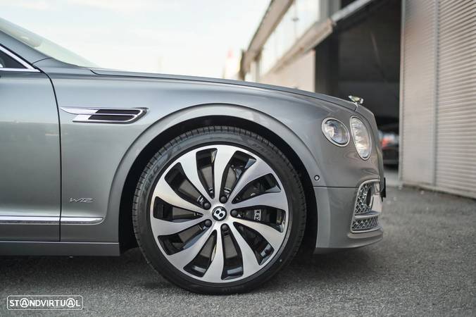 Bentley Flying Spur W12 - 7