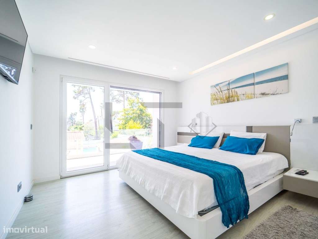 Moradia T4 Smart Home com Piscina, para Venda na Aroeira, Charneca ...-37