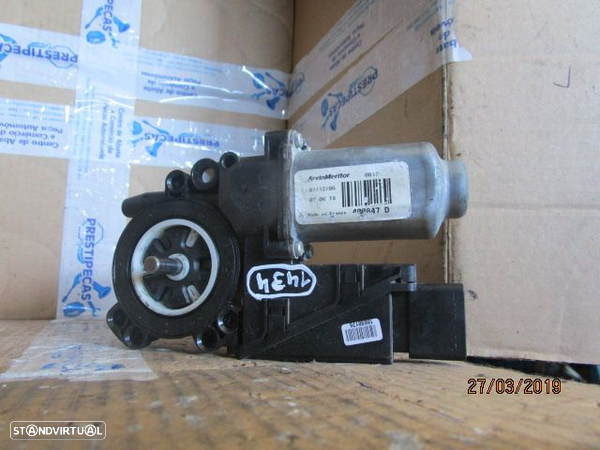 Motor Elevador Vidro MOTELEV1434 NISSAN NAVARA D40 2007 FE - 2