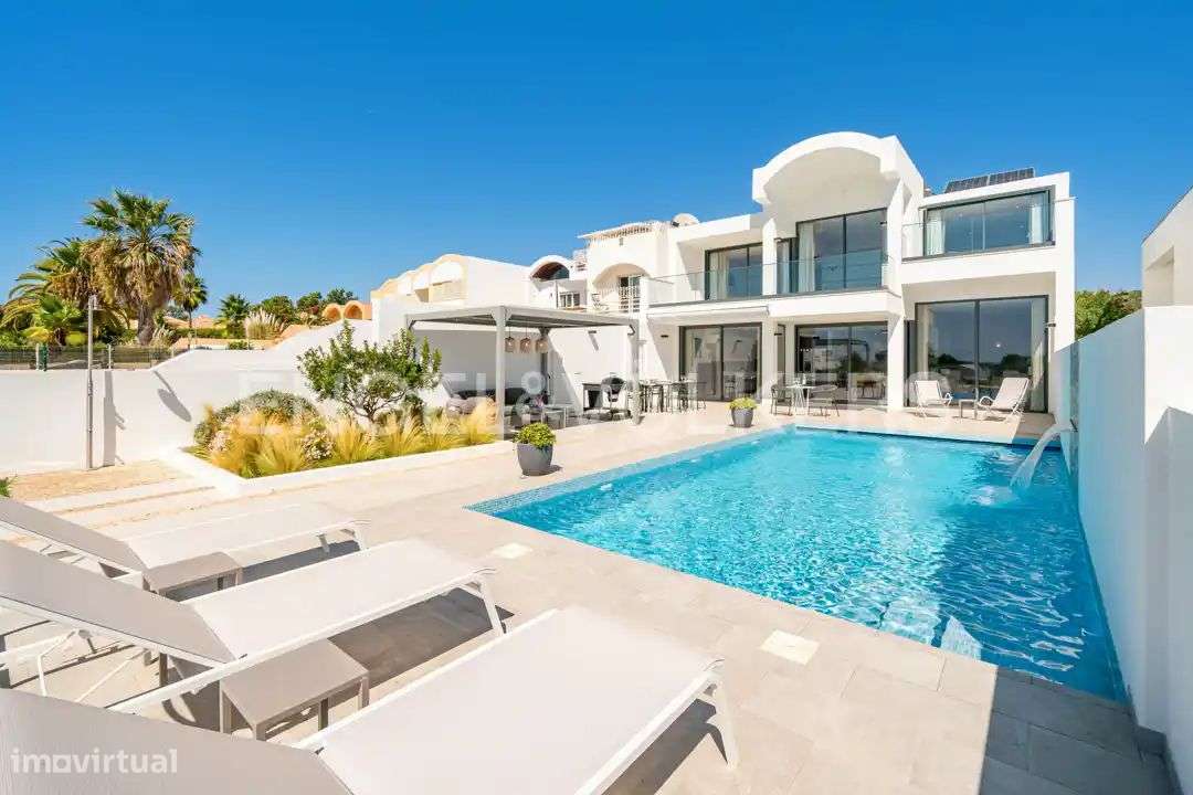 Moradia deslumbrante com vista mar espetacular, a poucos minutos a pé - Grande imagem: 5/48