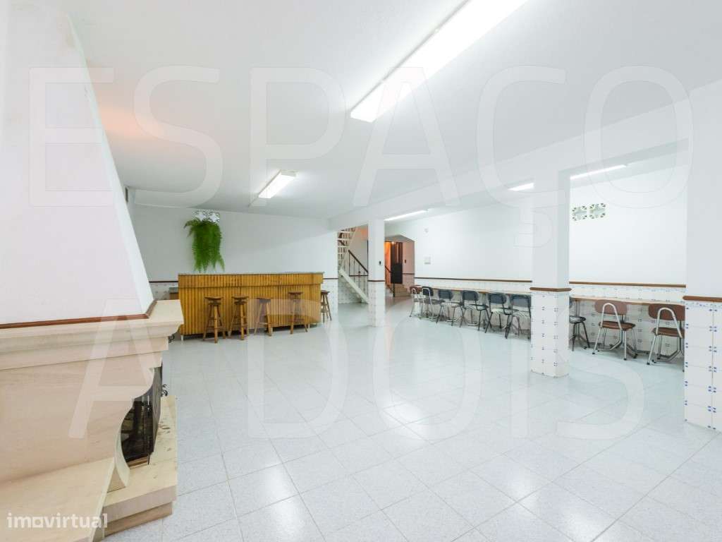 Moradia em Condomínio Privado com Piscina e Jardim | Luz Natural, P...-49