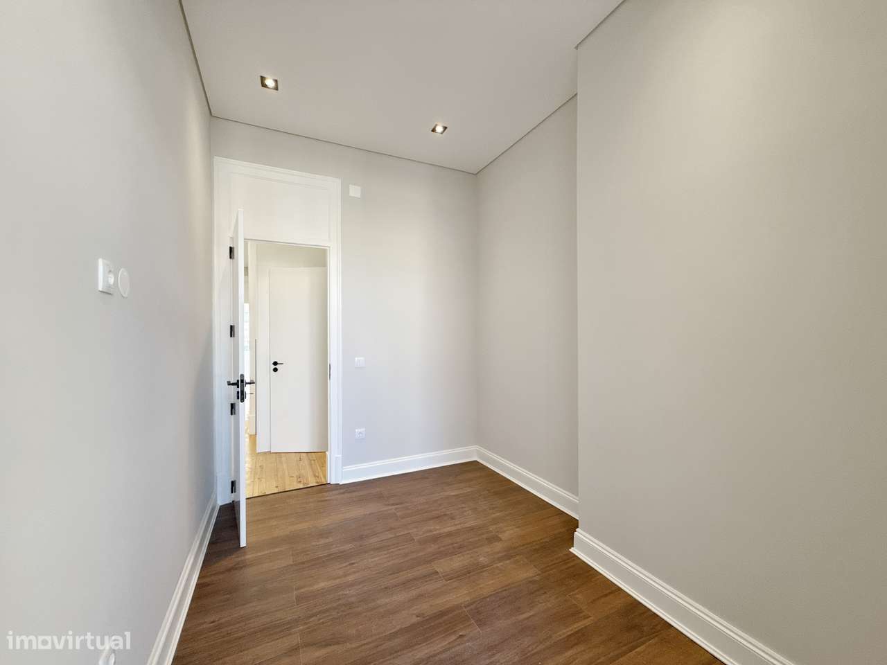 T3 Lindo Renovado a Estrear, jtº Metro Alameda/Técnico Lisboa-23