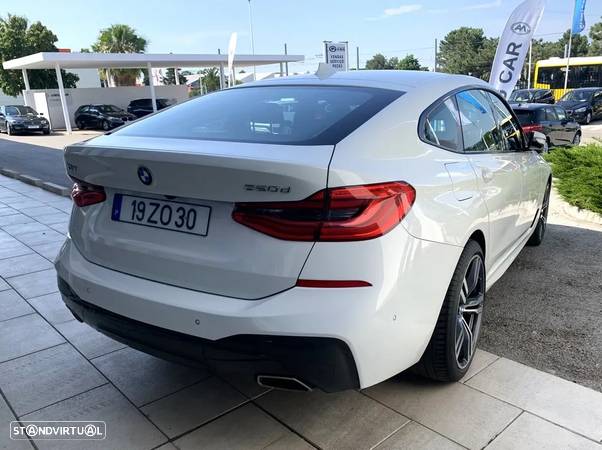 BMW 620 Gran Turismo d Pack M - 23