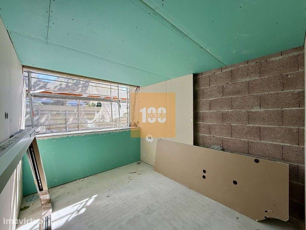 Apartamento T3 novo nas Antas-25