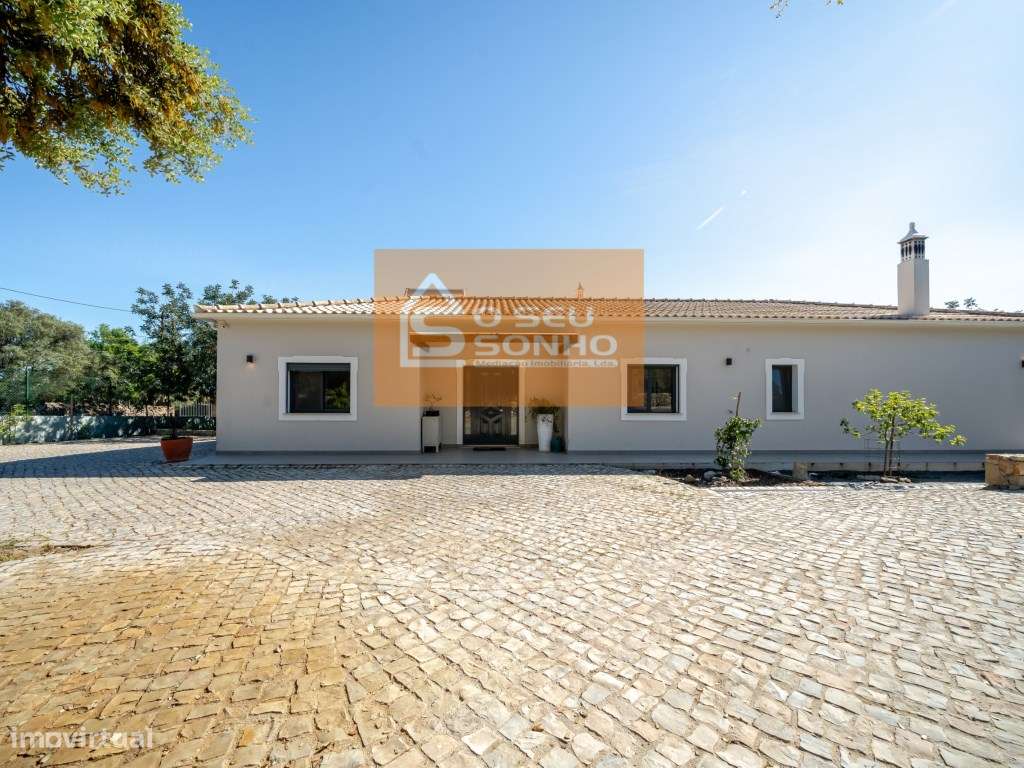 Moradia T3 + 1 com Piscina-42