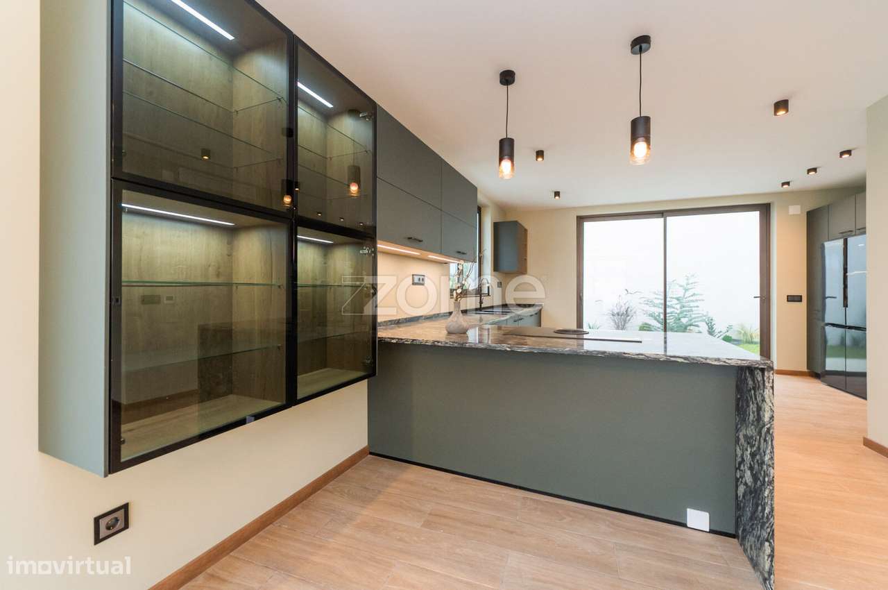 Moradia individual T3 na Amoreira (Cascais)-46