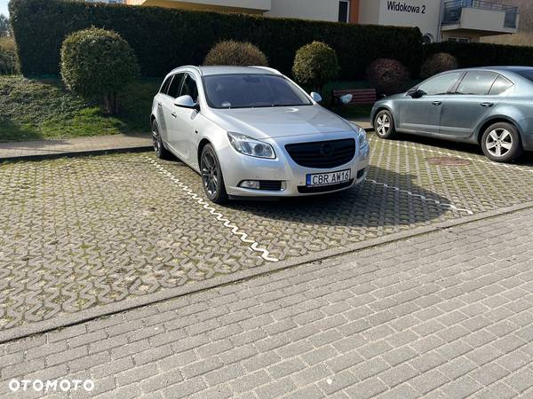 Opel Insignia 2.0 T Cosmo 4x4 - 9