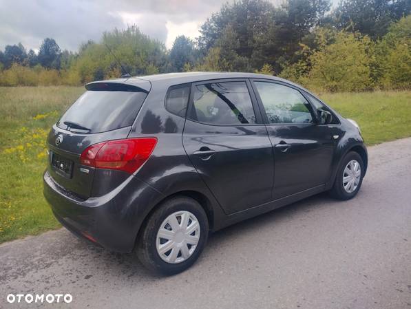 Kia Venga 1.4 CVVT Business Line - 12