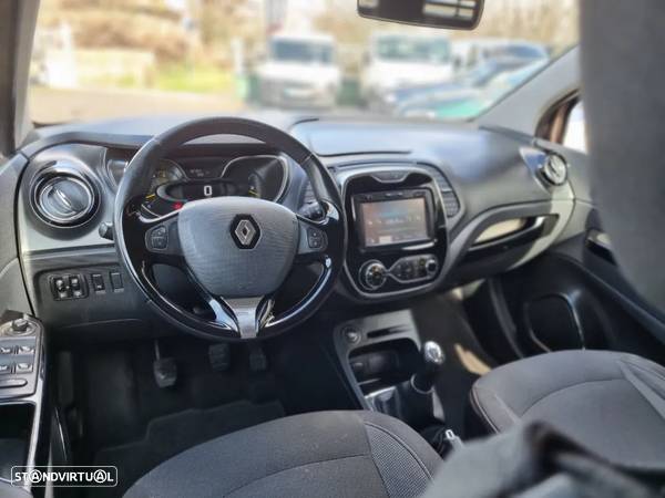 Renault Captur 1.5 dCi Exclusive - 25