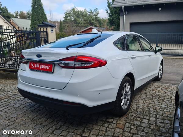 Ford Mondeo 2.0 TDCi Ambiente - 21