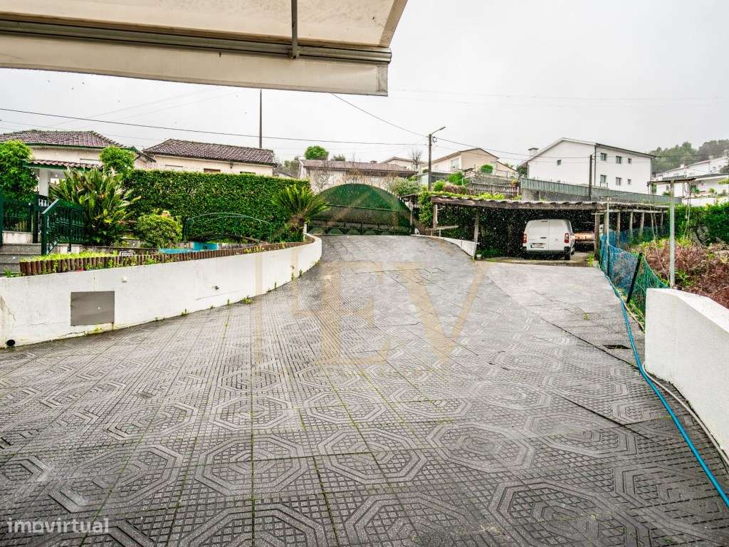 Moradia Bi-Familiar T5 | Vizela-2