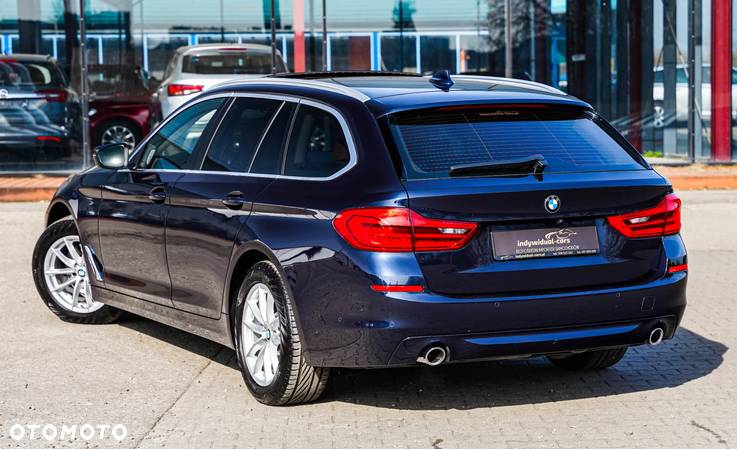 BMW Seria 5 520d Touring Luxury Line - 5