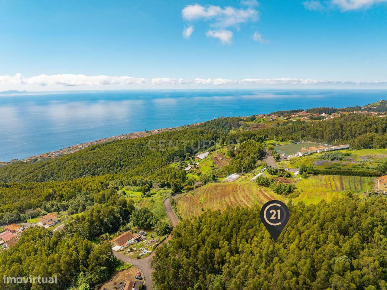Terreno em Santa Cruz - Potencial Turístico ou Habitacional - Grande imagem: 2/12