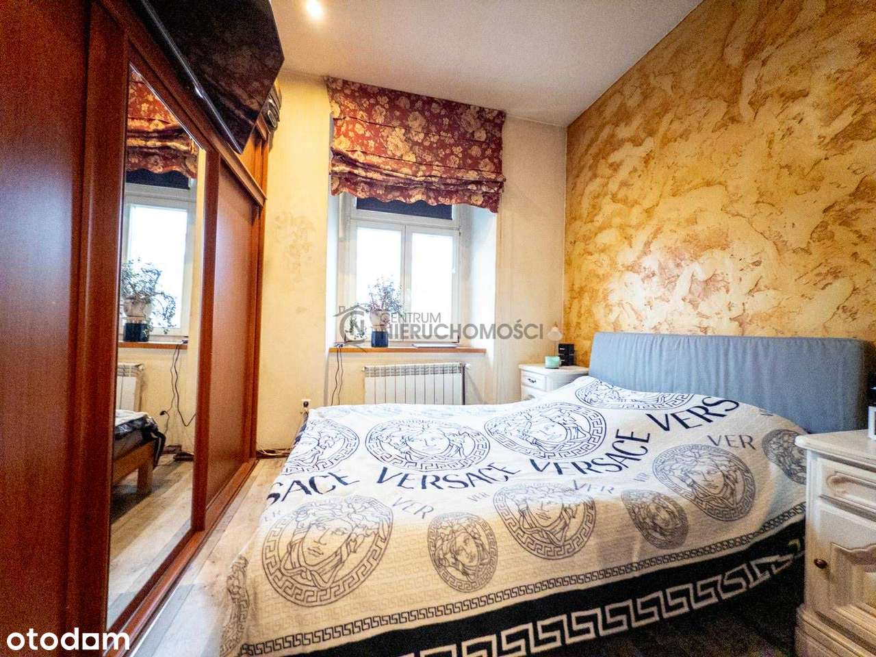 Przytulne 2 pokojowe - Centrum - I piętro - koło Ferio-7