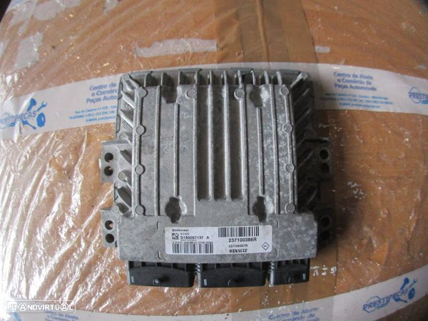 Centralina 237100386R 237100037R S180067137A 284B17882R S180098101 8200604932 E0160400 RENAULT MEGANE 3 PHASE 1  2010 1.5DCI 110CV 5P PRETO ORIGINAL - 2