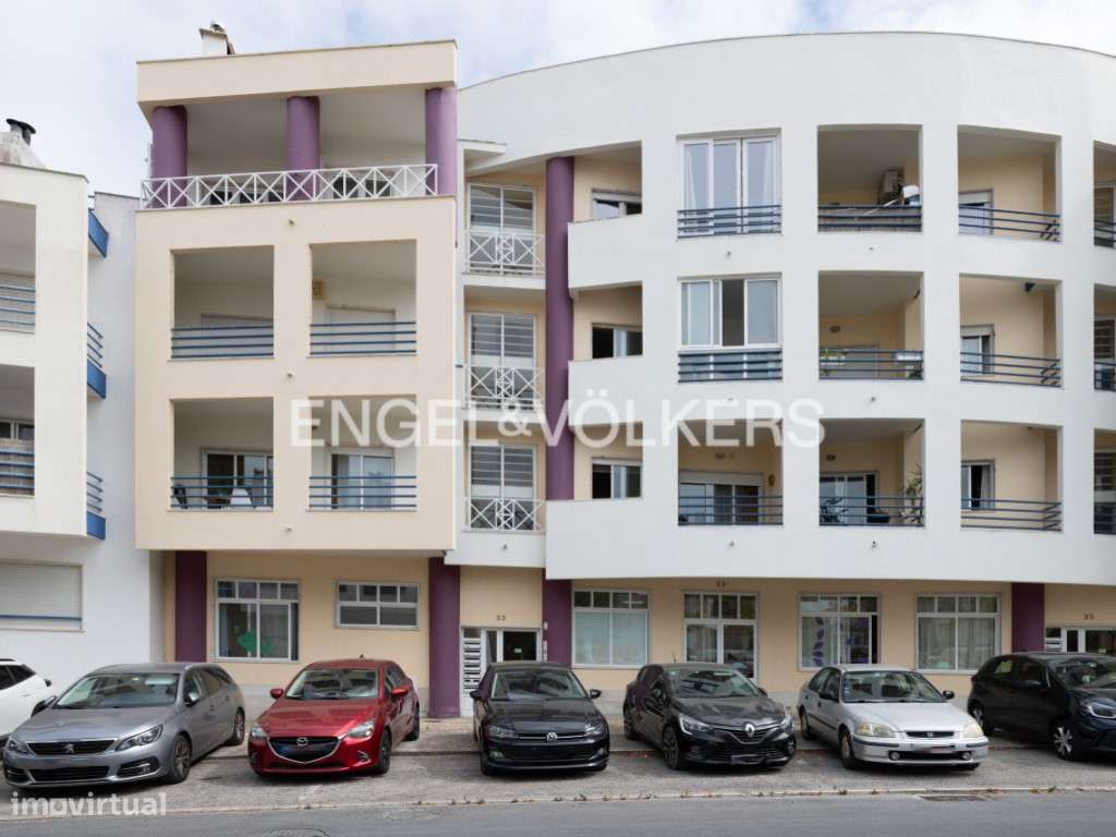 Apartamento T2 mobilado na Quinta do Texugo-25