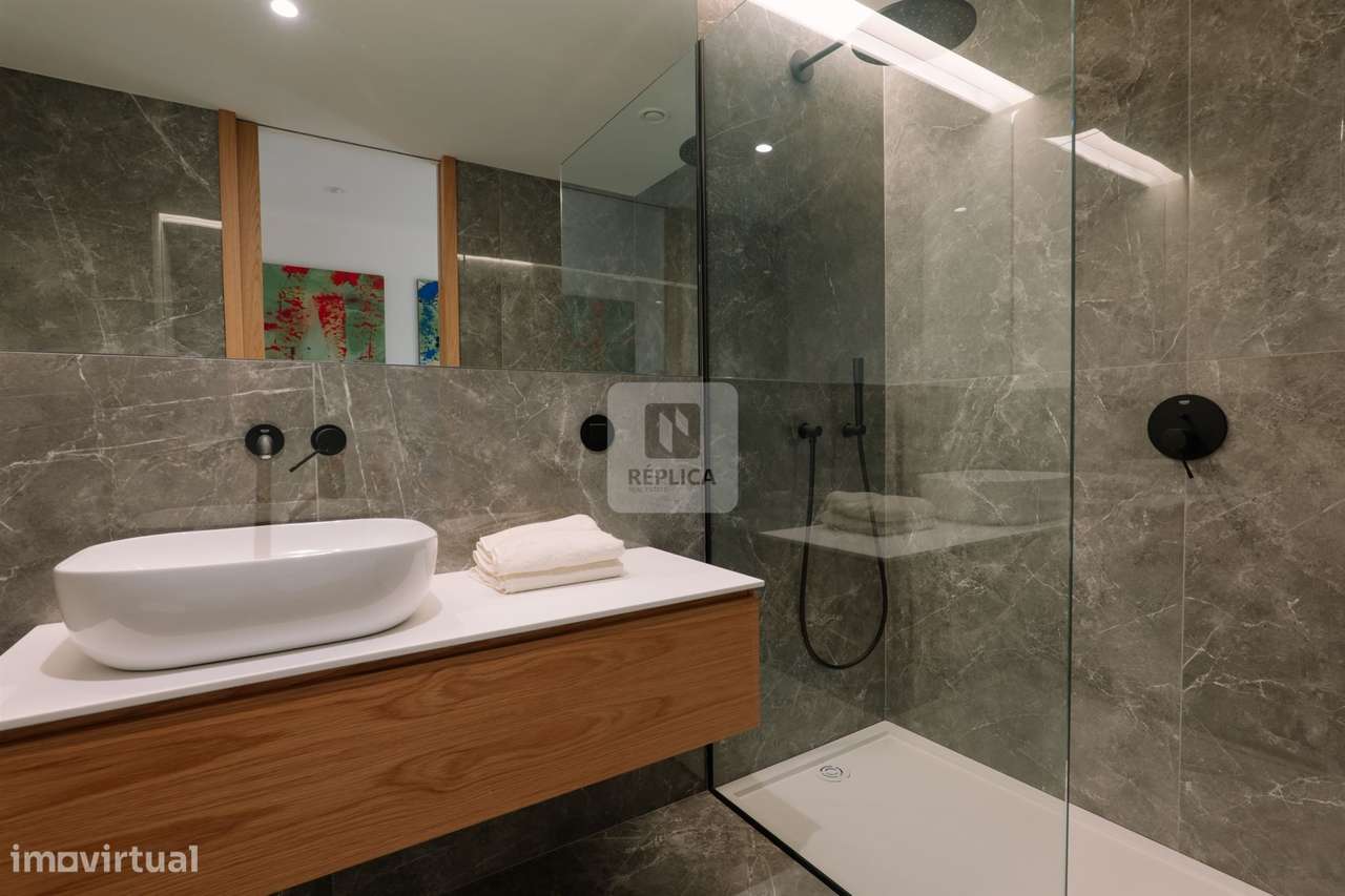 T2 Varanda e Garagem Porto | T2 Alto Fontinha | Apartamento Art Square-7