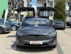 Tesla Model X - 4