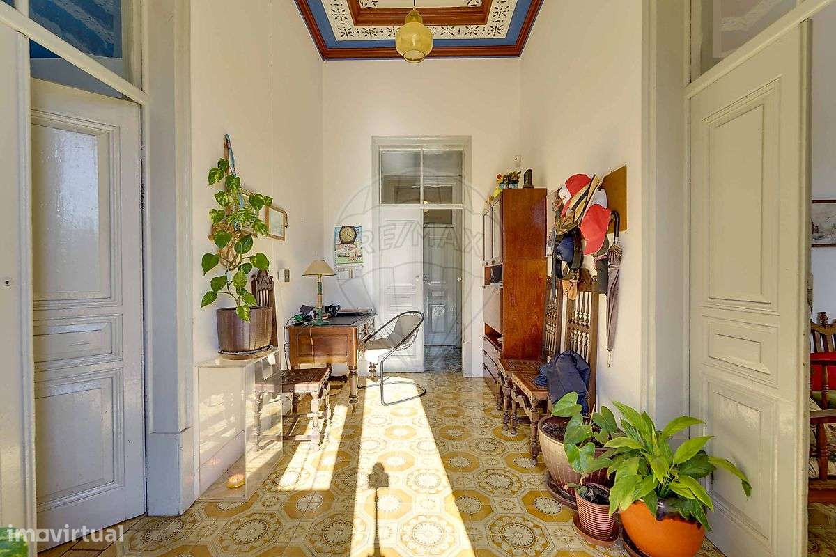 Moradia T15 para venda-9