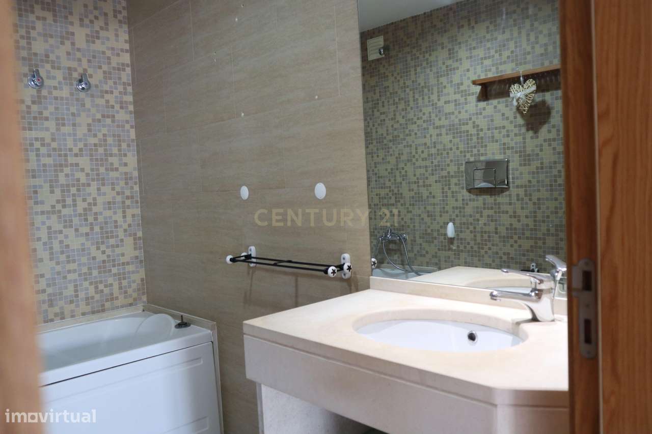 Apartamento, 79 m², Mafra-19