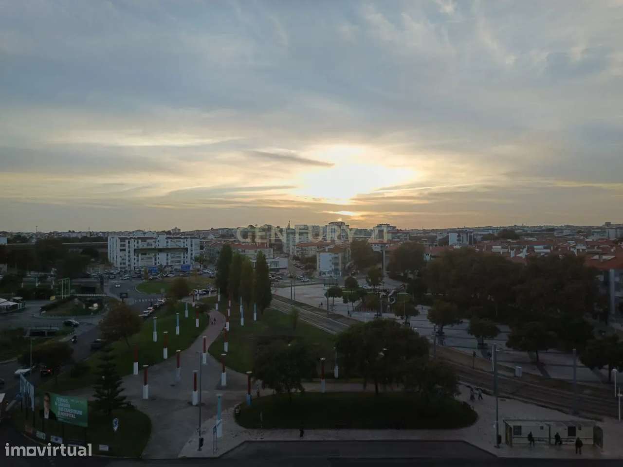 T3 convertido em T2 Semi Remodelado Centro de Corroios - Grande imagem: 5/14