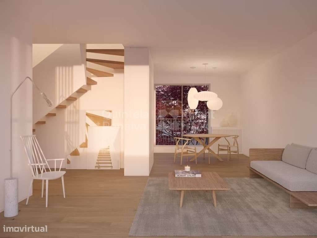 Apartamento T4 Duplex com jardim e piscina comum, Alcântara - Grande imagem: 4/19