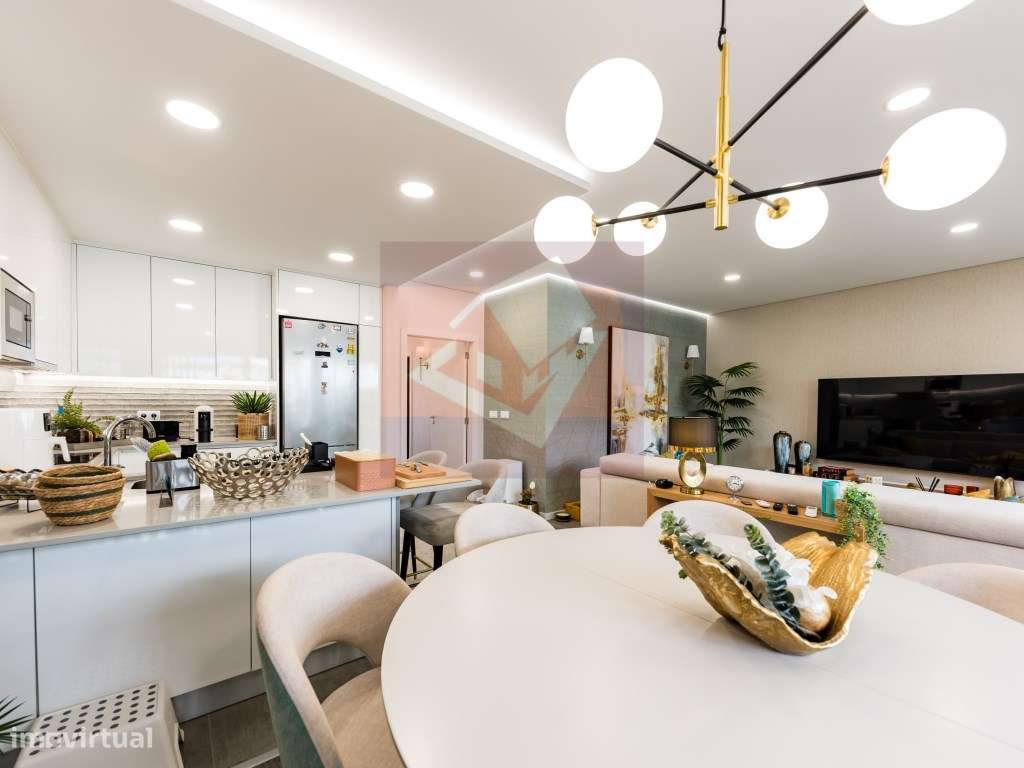 Apartamento T2 mobilado em Casal de Cambra-14