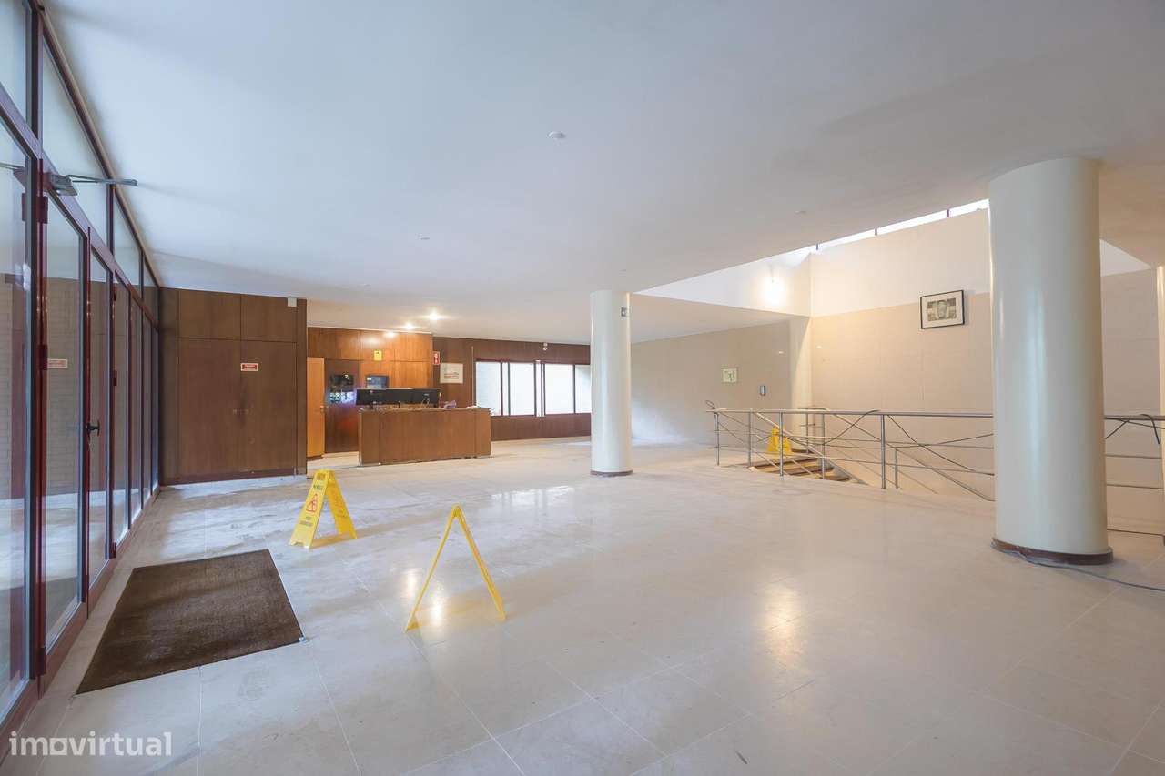 Exclusivo Duplex T5 no prestigiado “CONDOMÍNIO S. JOÃO BOSCO”-49