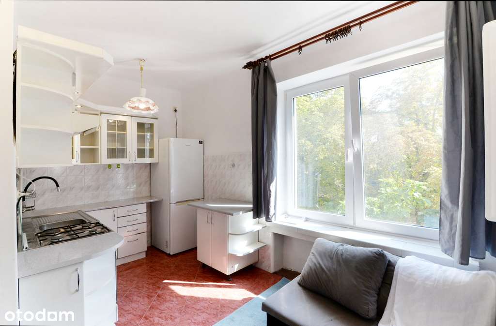 2 pokoje/ 2 piętro/ doskonała lokalizacja-4