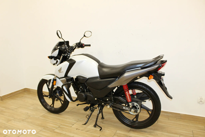 Honda CB - 7