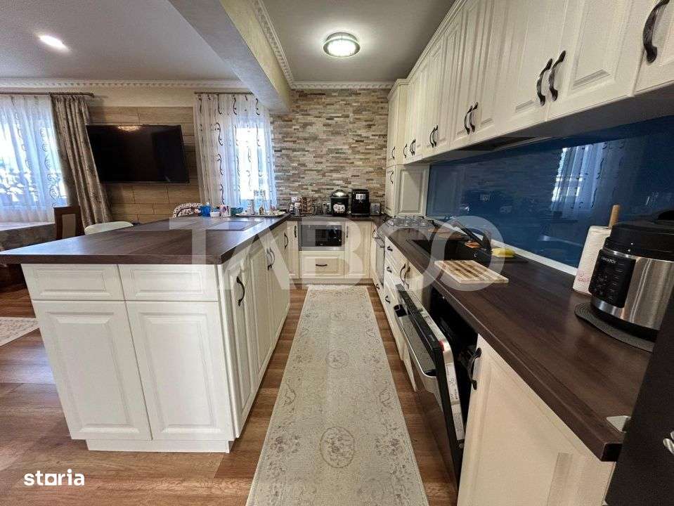 Apartament 4 camere 100 mp utili la casa in cartier Iris Cluj-Napoca - Imagine principală: 5/19