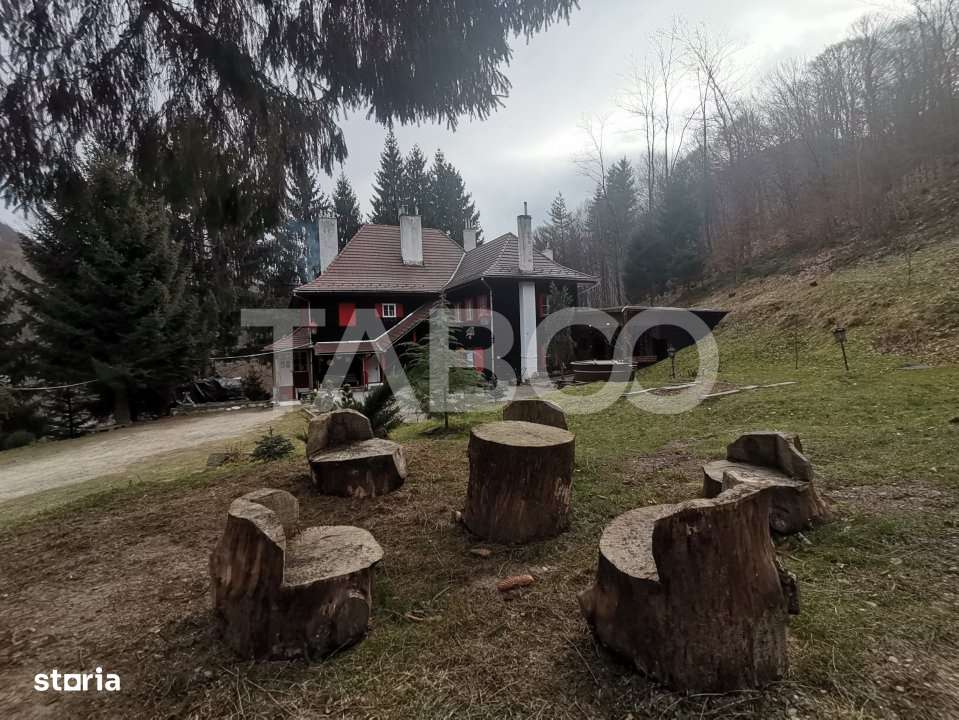 Pensiune de lux de vanzare in inima padurii langa Sibiu - Imagine principală: 5/19