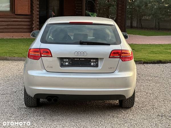 Audi A3 1.8 TFSI Attraction - 10