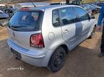 Dezmembrez VW Polo 9N3 1.6i 77kw 105cp BTS Automatic JVF Gri LA7W An 2007 - 2