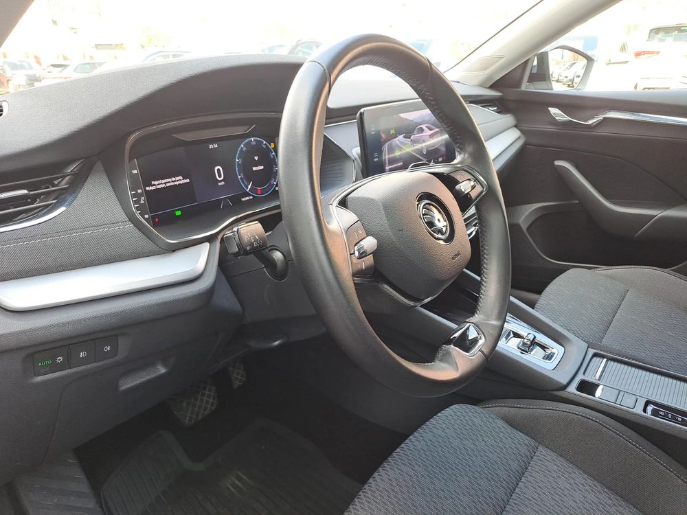 SKODA OCTAVIA Style Aktywny Tempomat Klimatyzacja  Łopatki