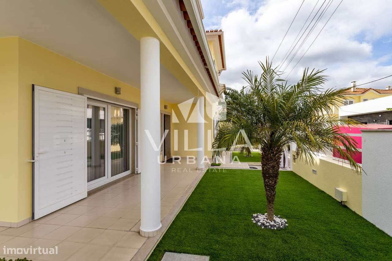 Moradia Isolada T4 em Valadares-11