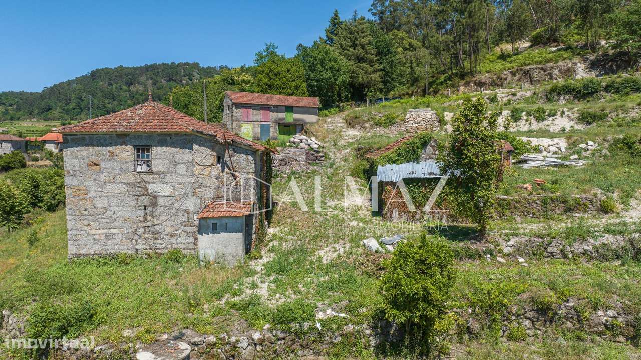 Quinta com Elevado Potencial em Vila Meã – Amarante-13