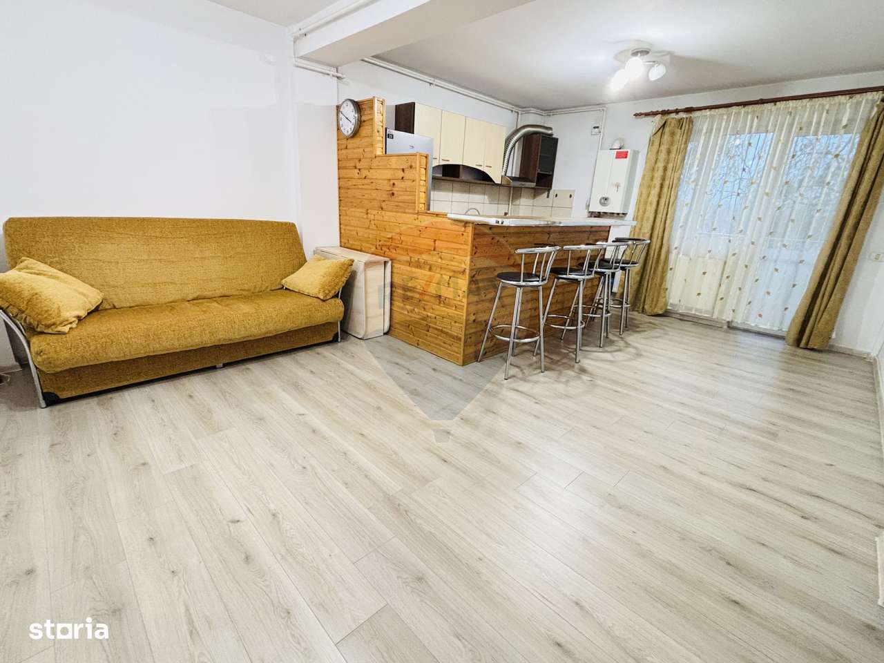 Apartament spatios de vânzare 2 camere EROILOR . VOLUNTARI A3-4