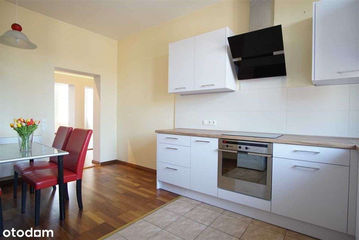 4 pokoje w eleganckiej kamienicy | Centrum+Parking