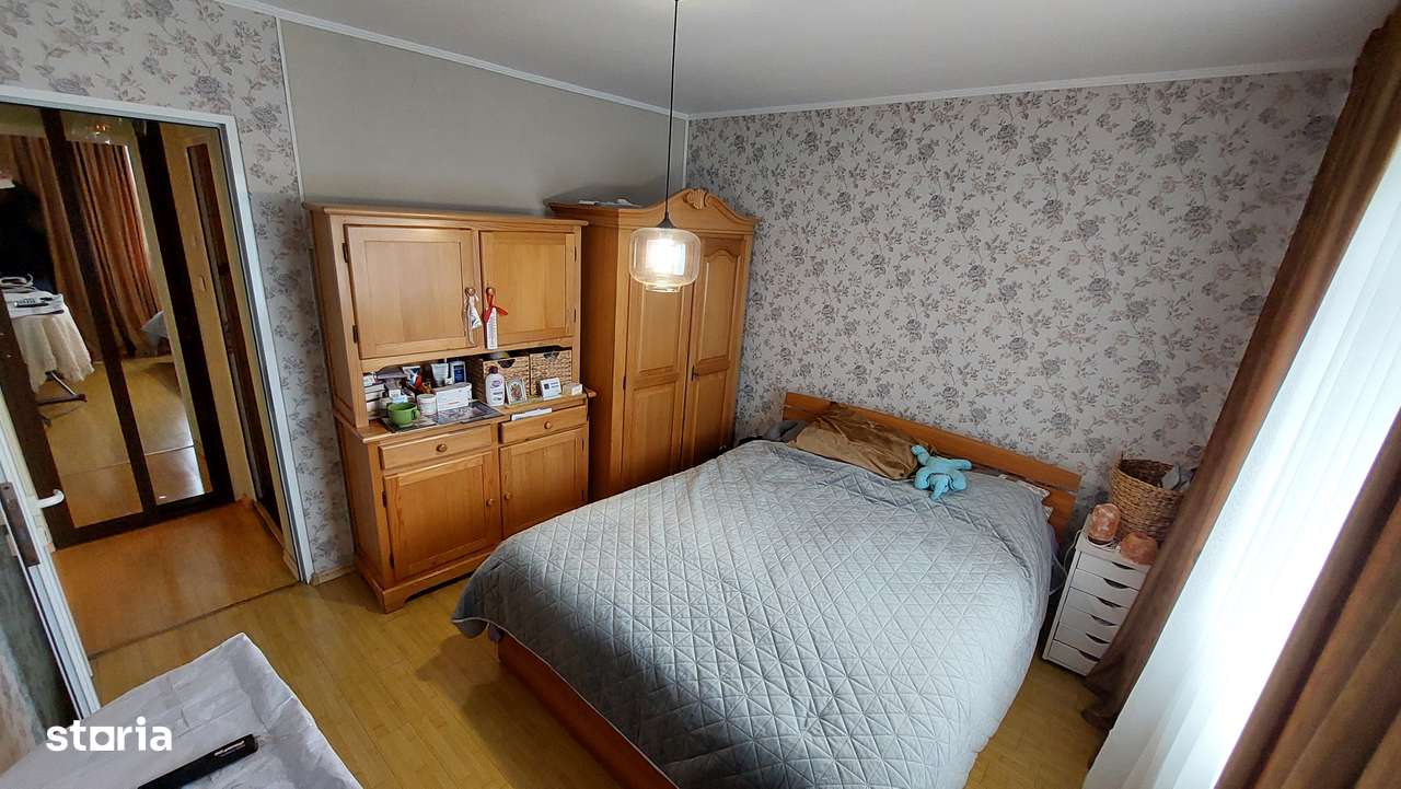 Vand Super Apartament 3 camere etaj 3 Centru Robea mobilat utilat-5