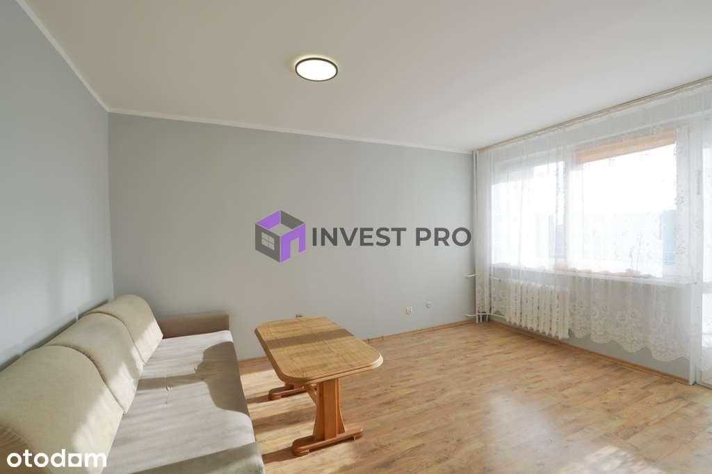 Duży balkon, przestronna kuchnia, łazienka z oknem-1