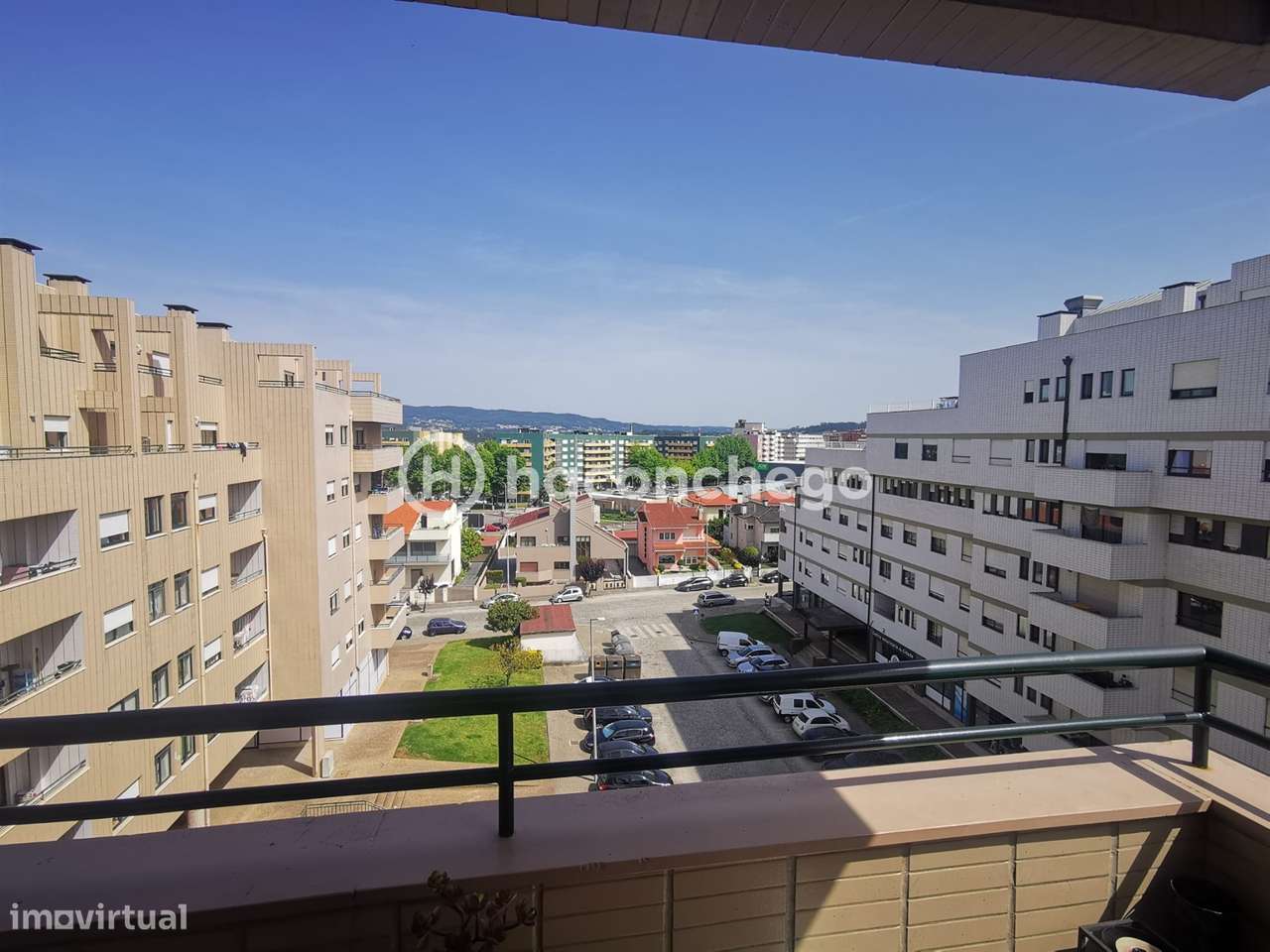 Apartamento T2 com varanda em Arcozelo, Barcelos-13