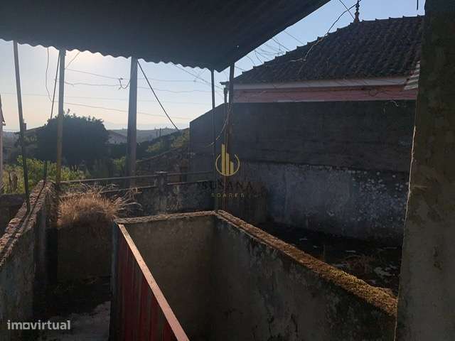 Moradia Devoluta T2 Venda em Bodiosa,Viseu - Grande imagem: 3/32