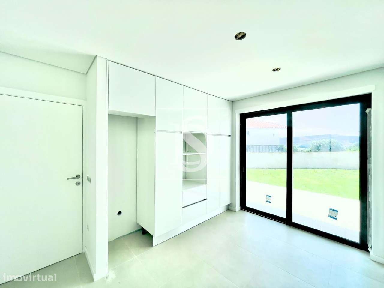 Moradia T3 Geminada - Grande imagem: 4/27