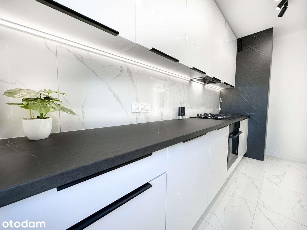 54m2 | 3 pokoje | WINDA |  Słoneczne | Po remoncie-13